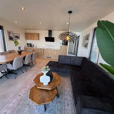Дом отдыха Enkhuizer Beachhouse Sea Breeze Nr 505 *