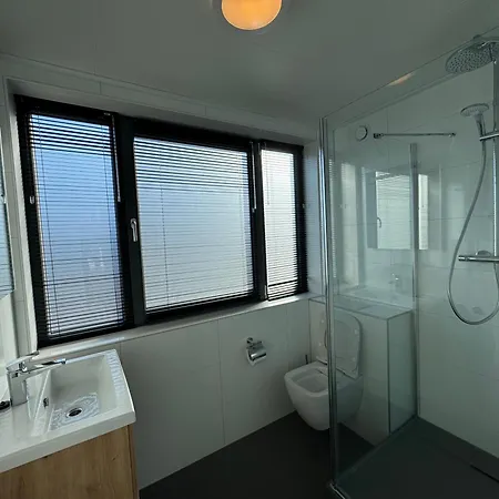 Enkhuizer Beachhouse Sea Breeze Nr 505 Энкхейзен